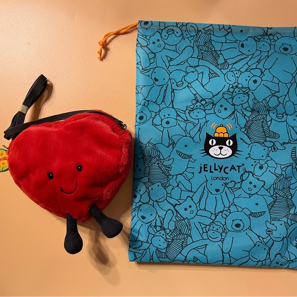 Jellycat Amuseable Heart Bag - Picture 2 of 6